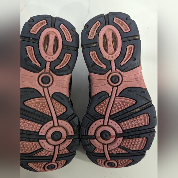 Stride rite girls Size 5 Toddler sandles. - Picture 5 of 6